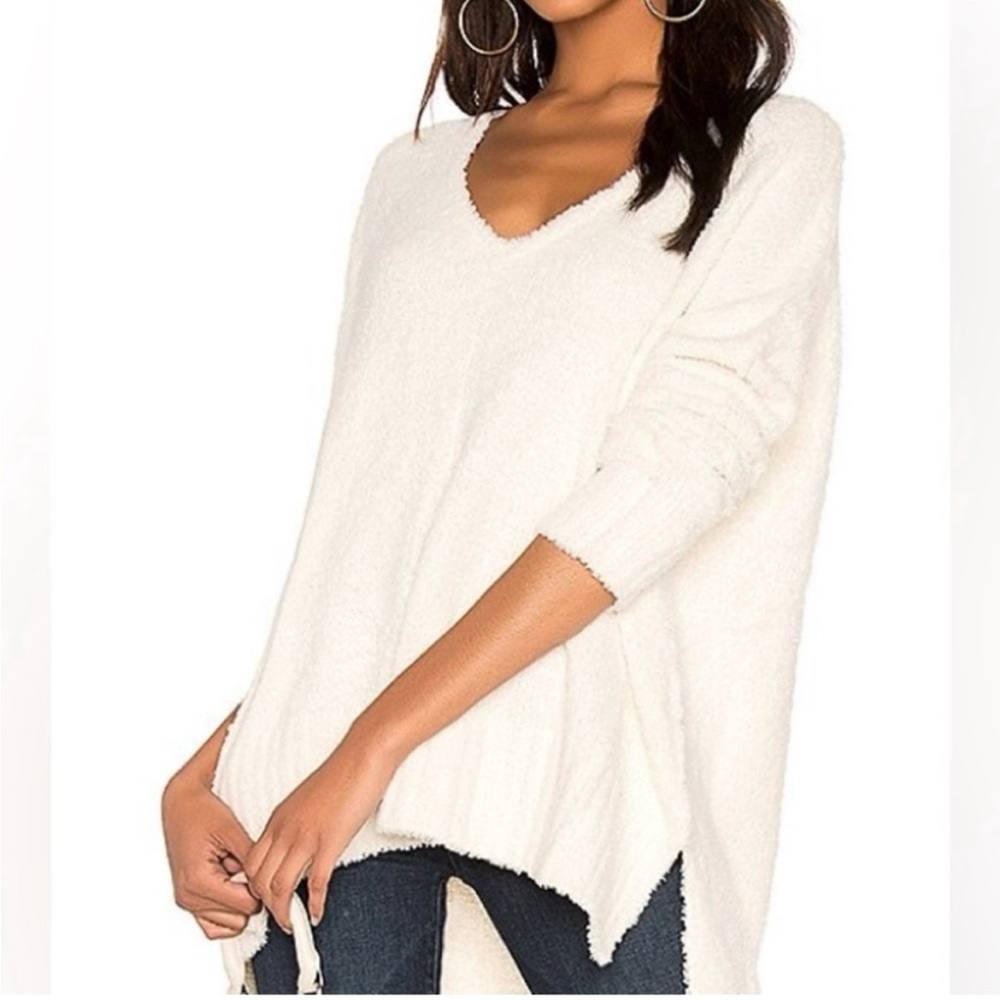 SHOW ME YOUR MUMU Cream V-Neck Sweater Size XS Oversized